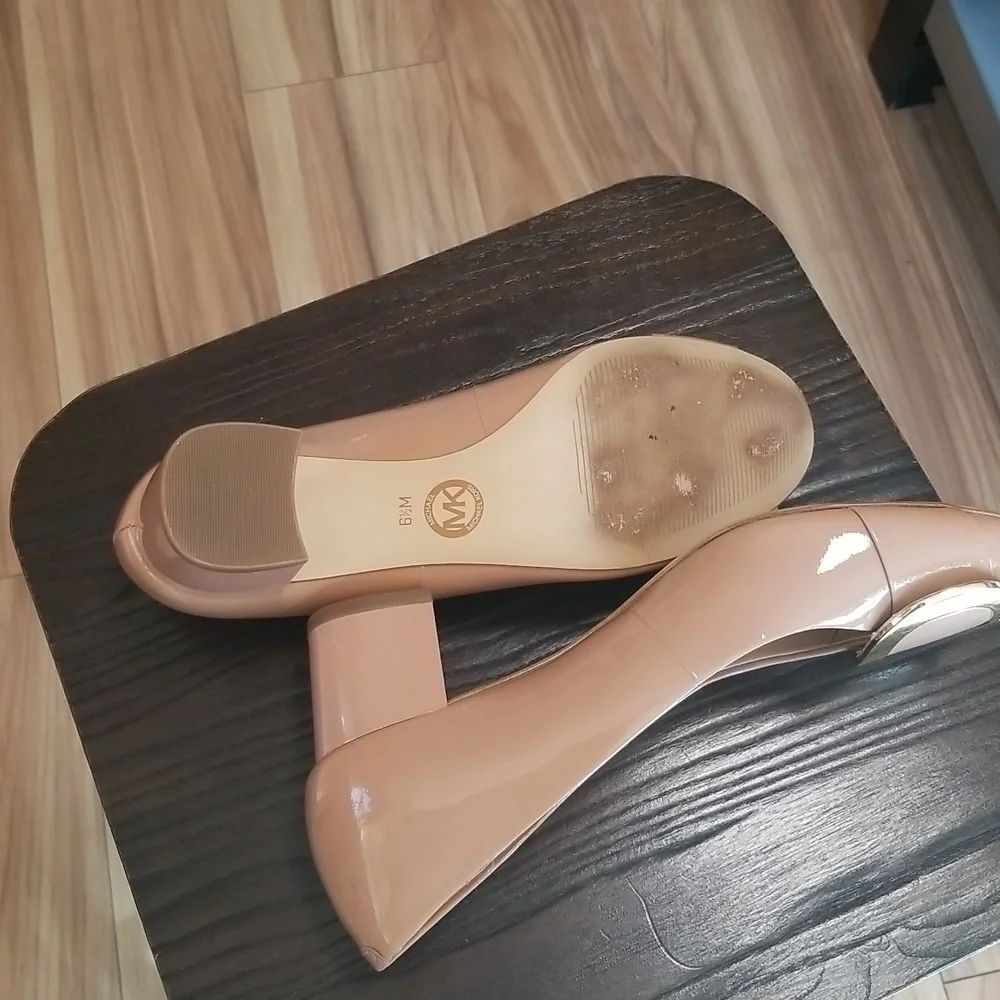 Michael Kors Pauline Patent Leather Pumps Womens Size 6.5 Blush/ Pink/ Gold